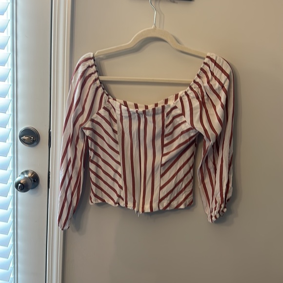 Red vertical strip 3/4 sleep blouse - Picture 2 of 3